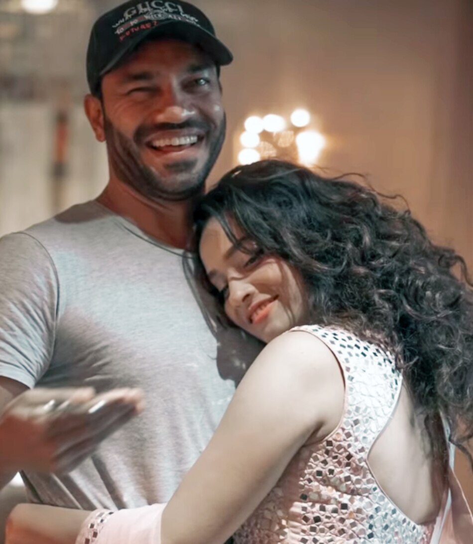 अंकिता लोखंडे-विक्की जैन 