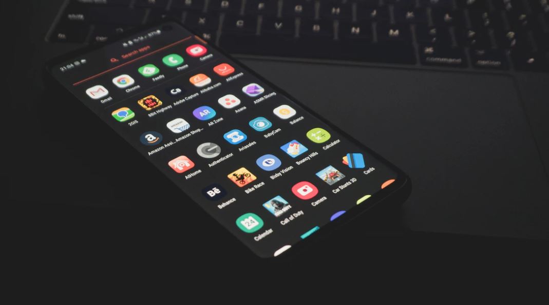 Google Bans 8 Dangerous Apps