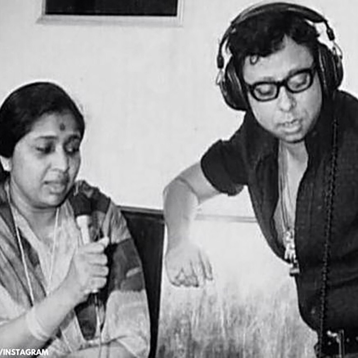 आशा भोसले 