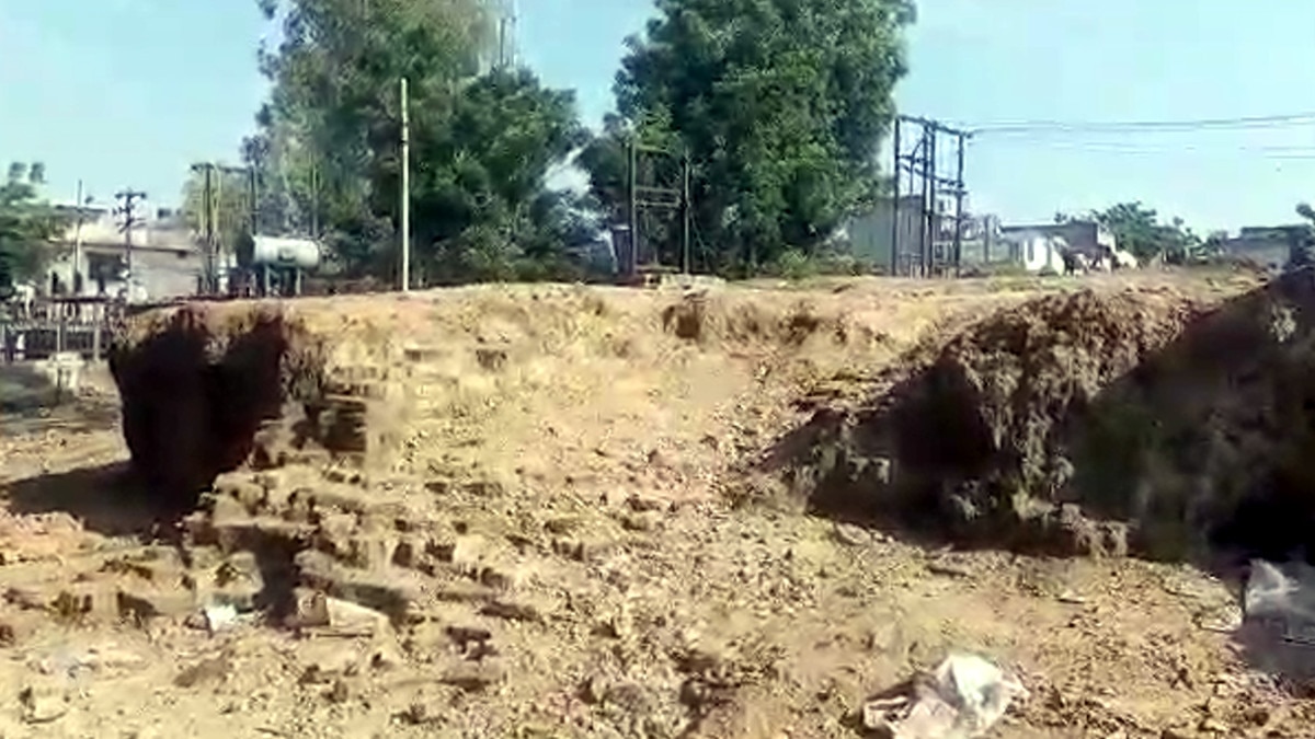 A mound of Meerut 2000 years old Mauryan secret Ashoka Pillar