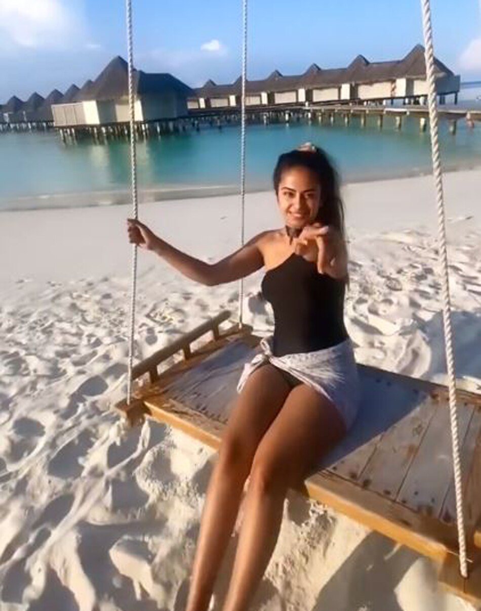 अविका गौर