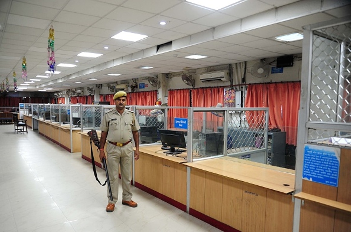 नई चेकबुक प्राप्त करें