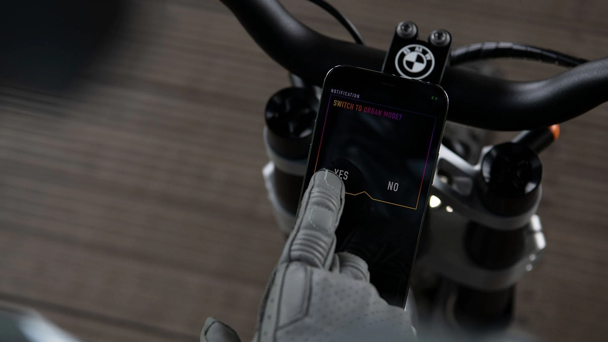 BMW Vision Amby में शानदार स्पीड