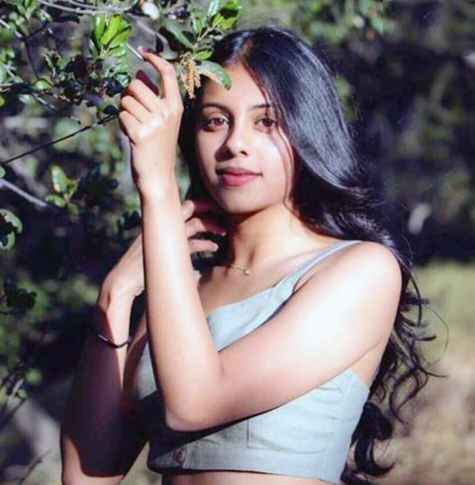 दिशानी चक्रवर्ती