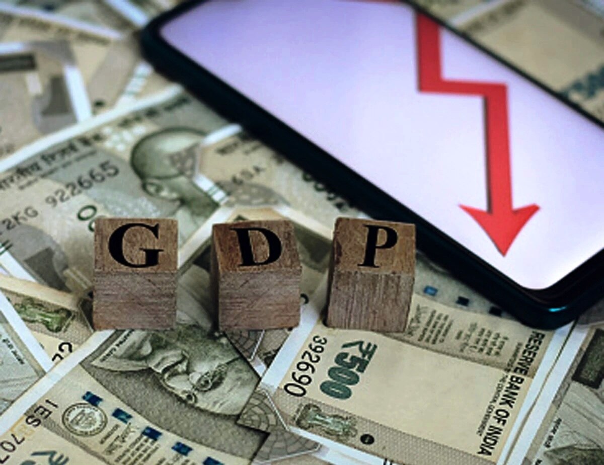 अभी चार साल पहले के लेवल पर