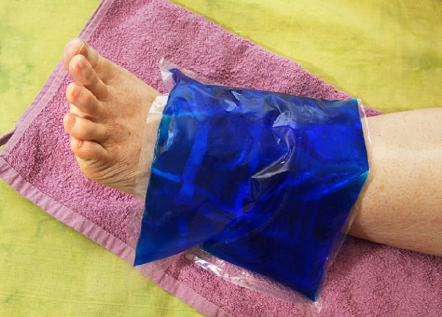 Boozy bride trips over dress