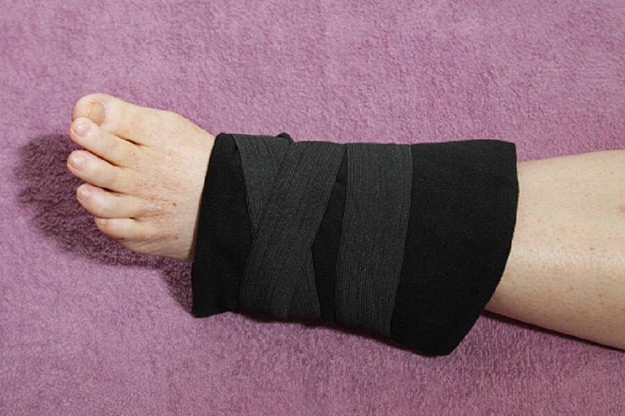 Boozy bride trips over dress