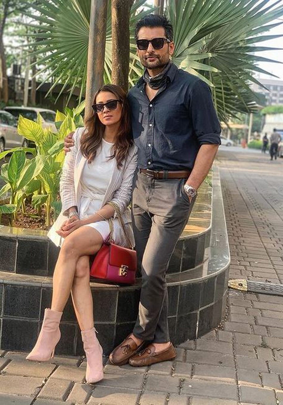 बरखा बिष्ट और इंद्रनील सेनगुप्ता 