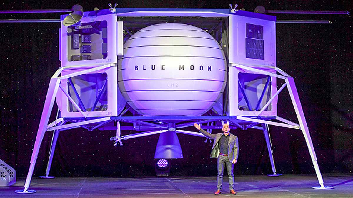 Jeff Bezos delays Moon Mission
