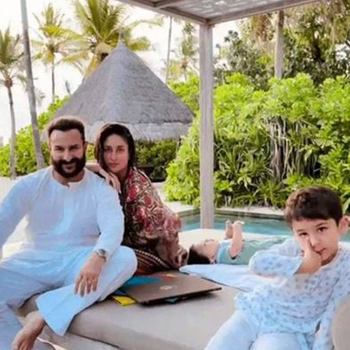 फैमिली संग करीना कपूर खान