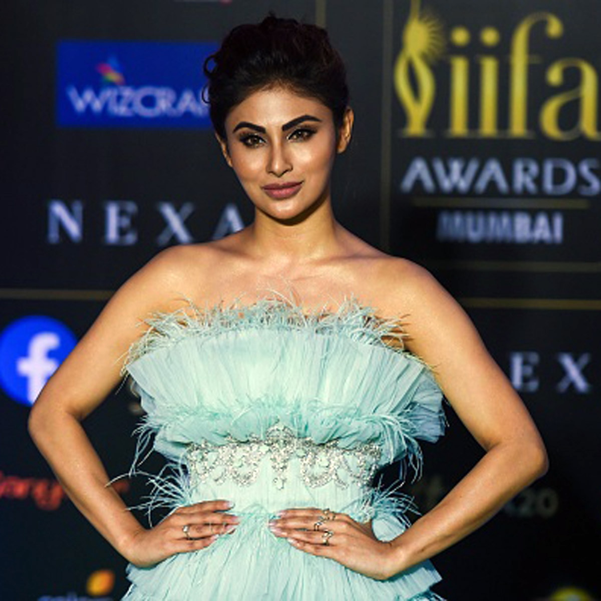 मौनी रॉय