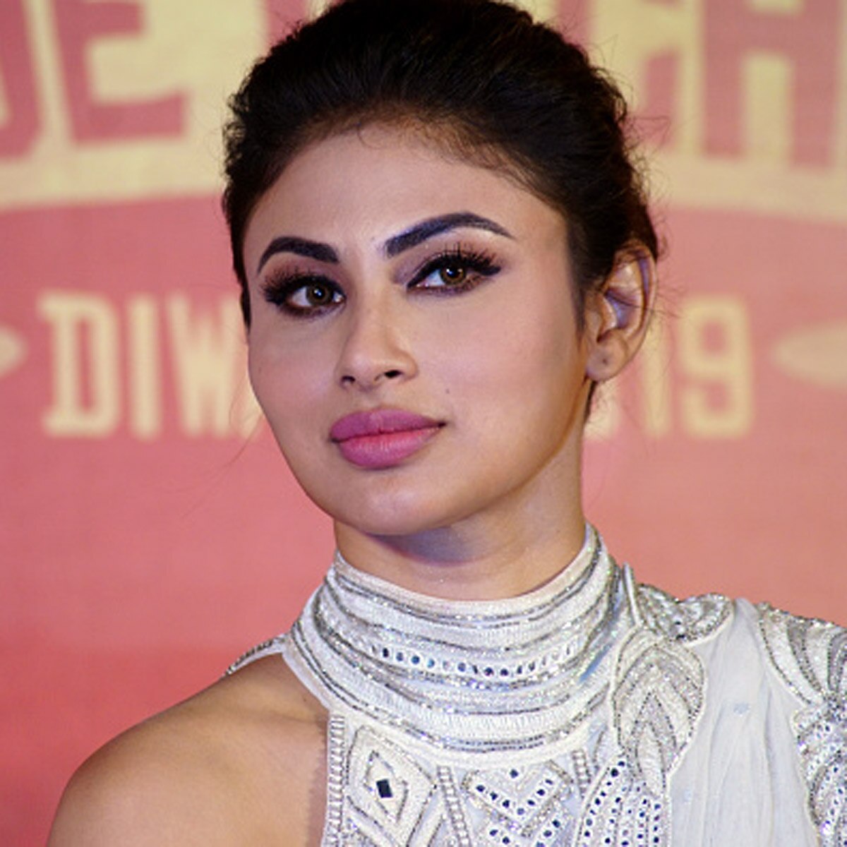 मौनी रॉय