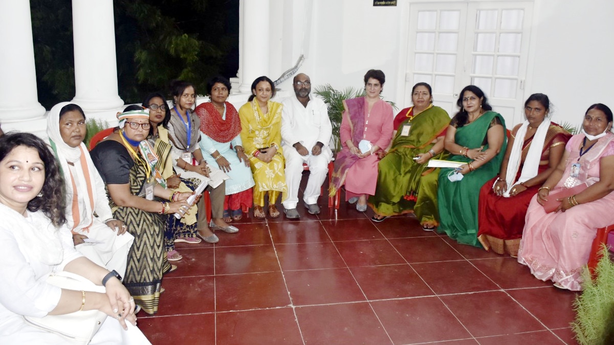 Priyanka Gandhi Congress photo session
