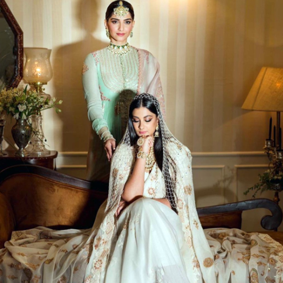 रिया कपूर 