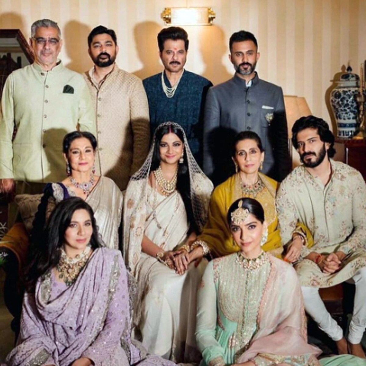 रिया कपूर 