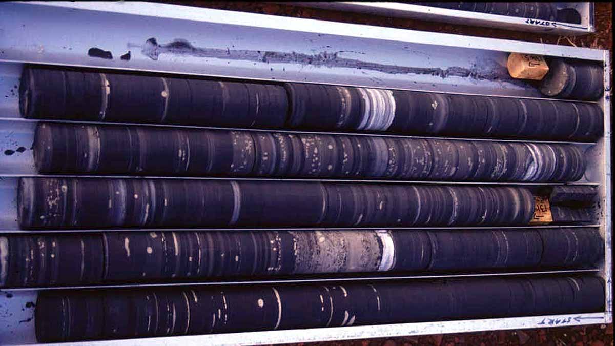 Volcanoes Sustained Oxygen on Earth