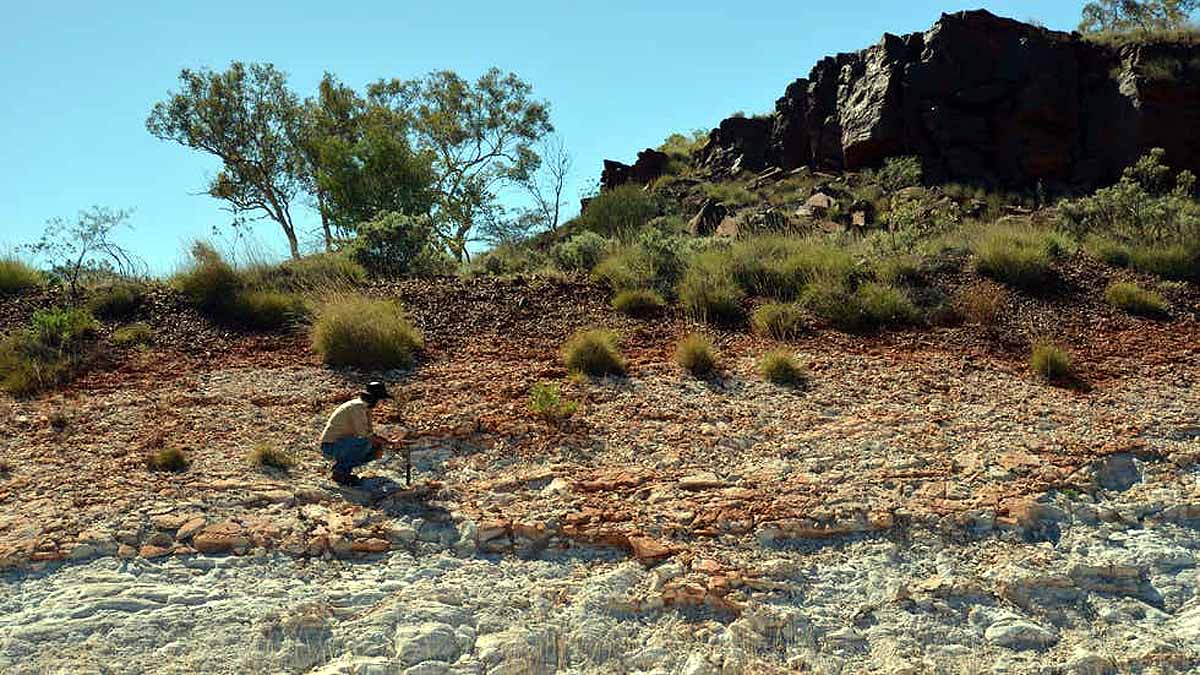 Volcanoes Sustained Oxygen on Earth