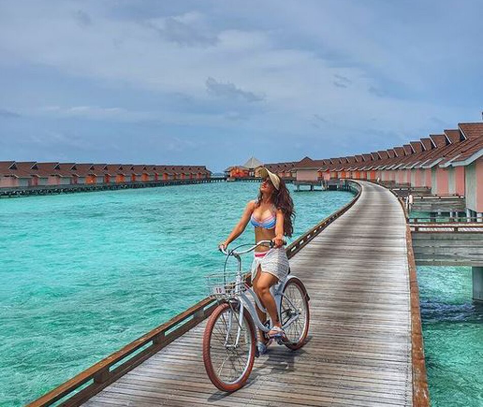 शाइनी दोशी