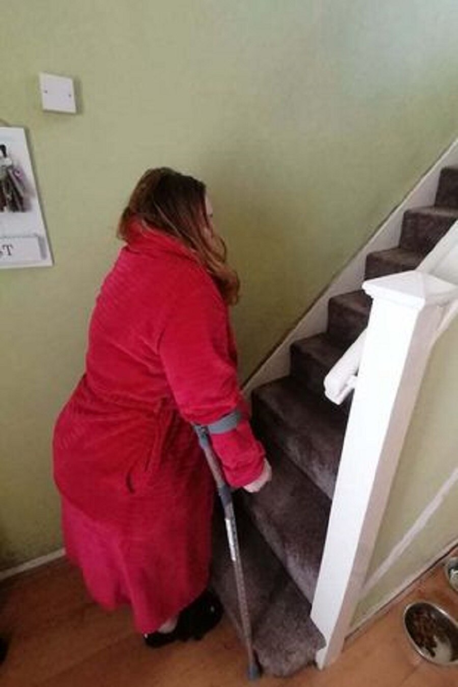 Boozy bride trips over dress