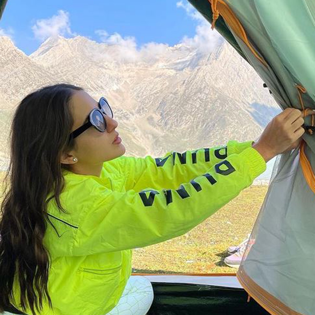 सारा इली खान