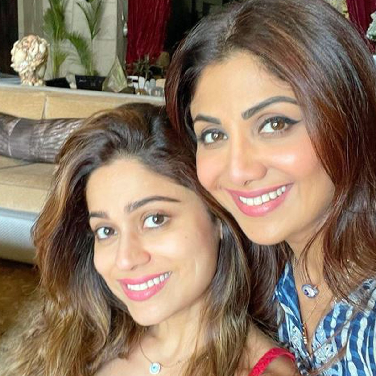 शमिता संग शिल्पा