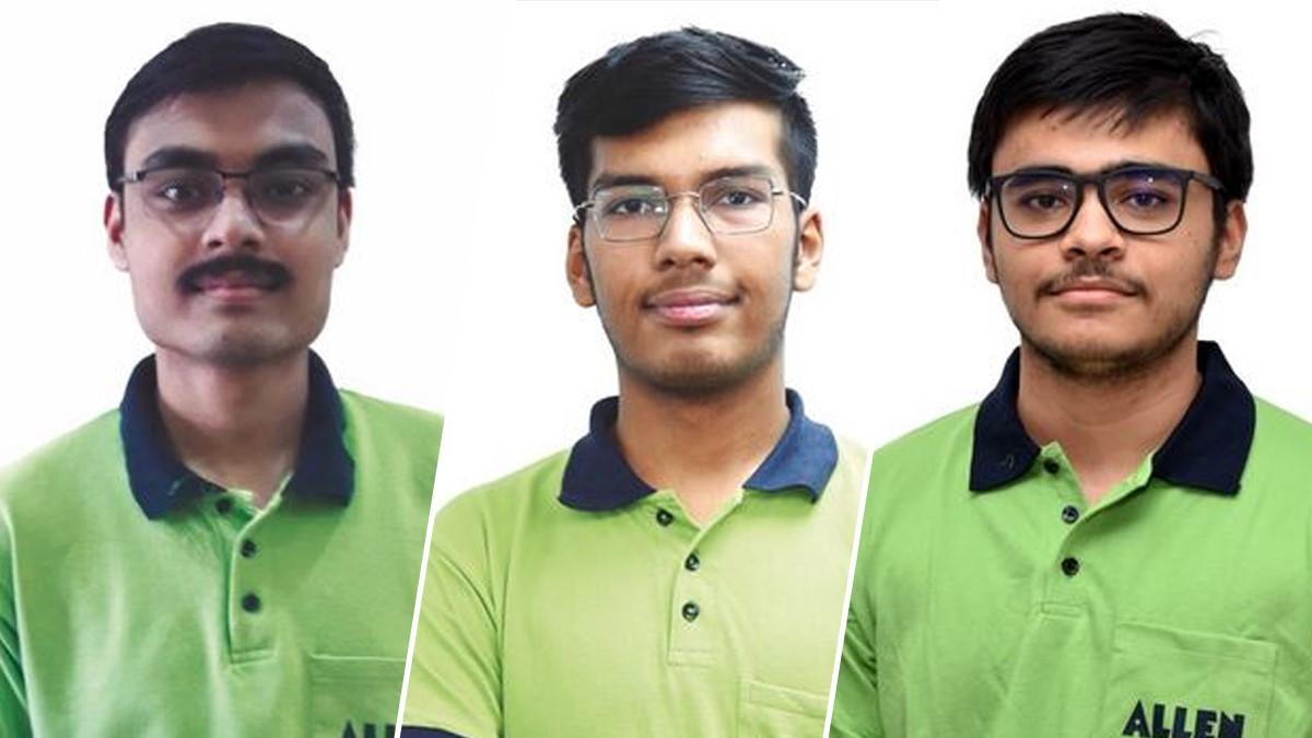 JEE Toppers: Anshul, Mridul and Siddhant (L to R)