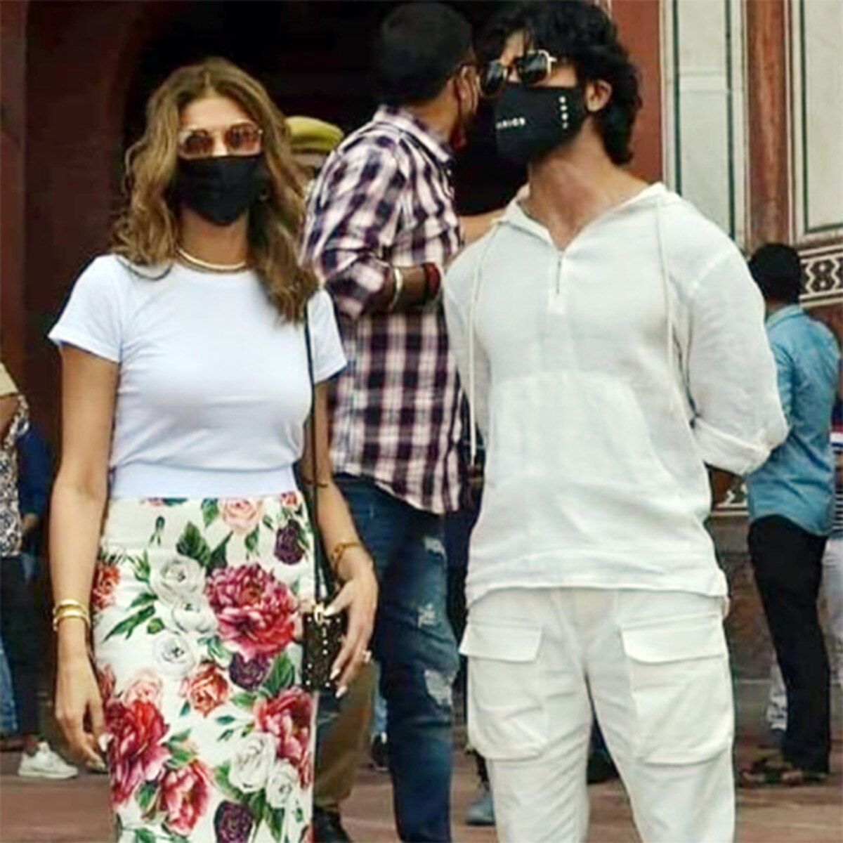 विद्युत जामवाल-नंद‍िता म‍हतानी