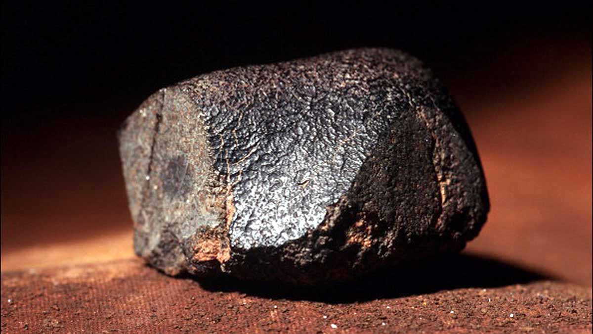 Worlds largest Martian meteorite