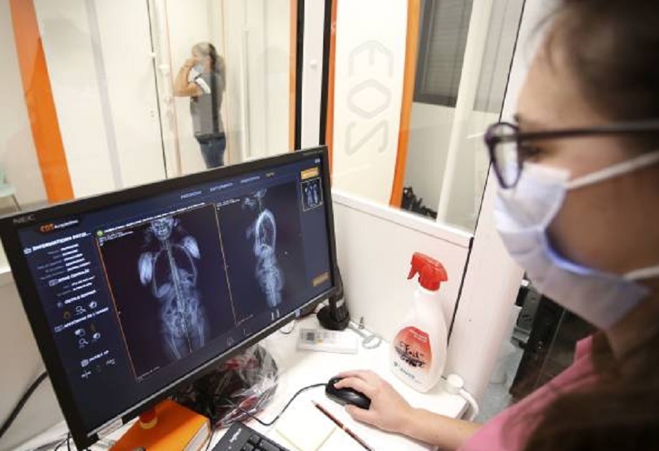 गुप्तांग में फंसा लिया USB केबल