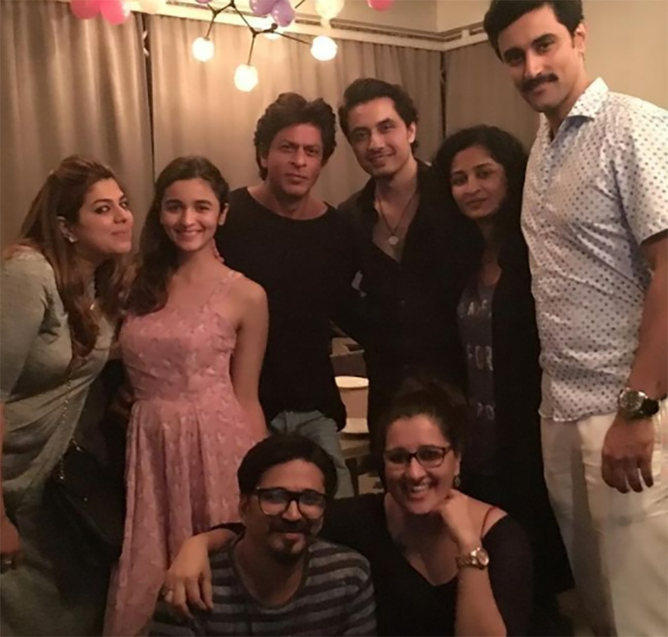  शाहरुख खान की मैनेजर पूजा ददलानी