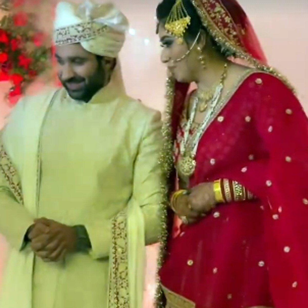 शिरीन मिर्जा हसबैंड के साथ