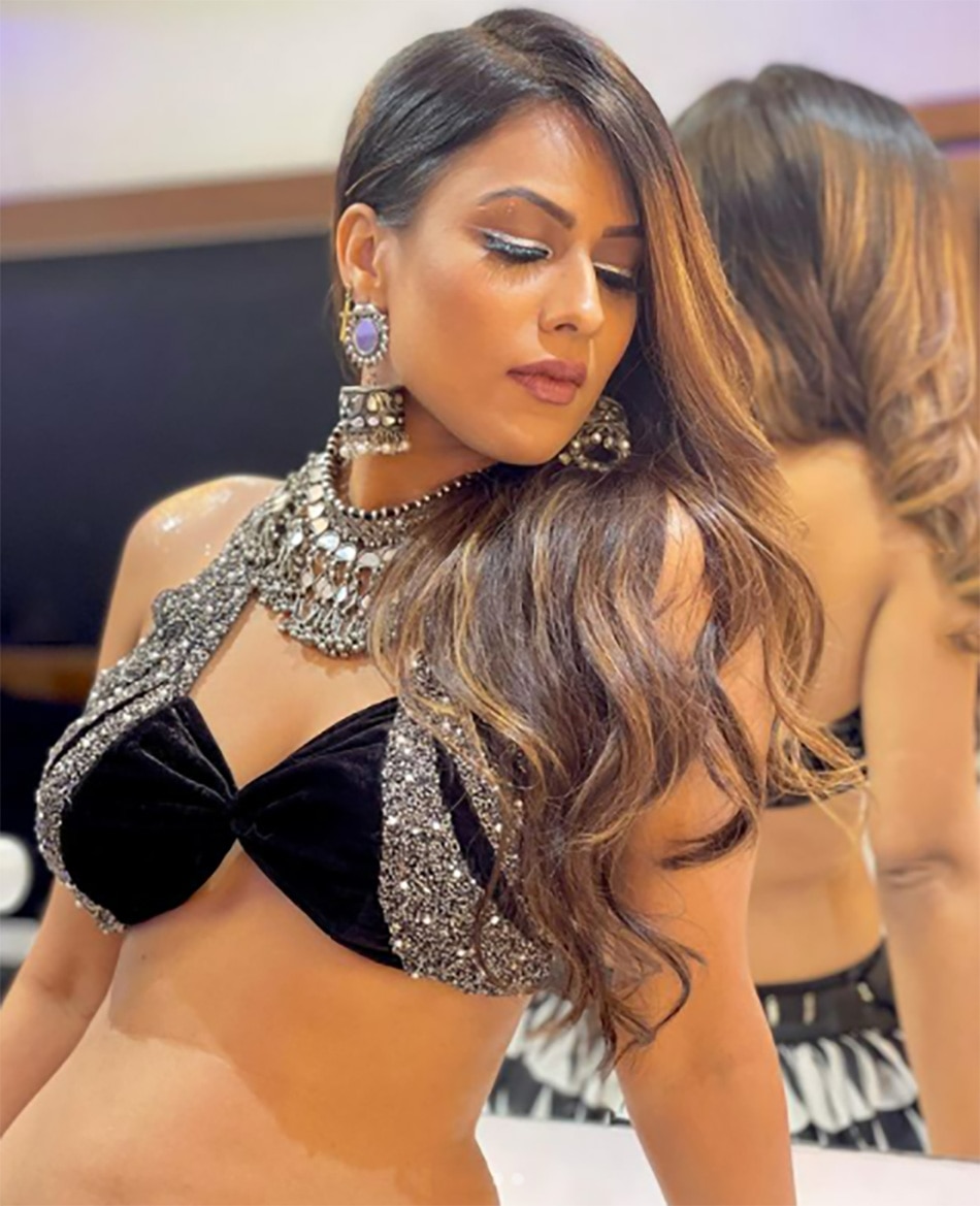 निया शर्मा