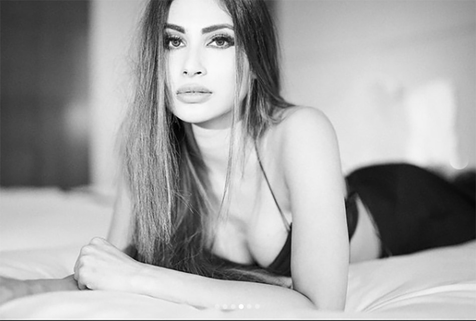 मौनी रॉय