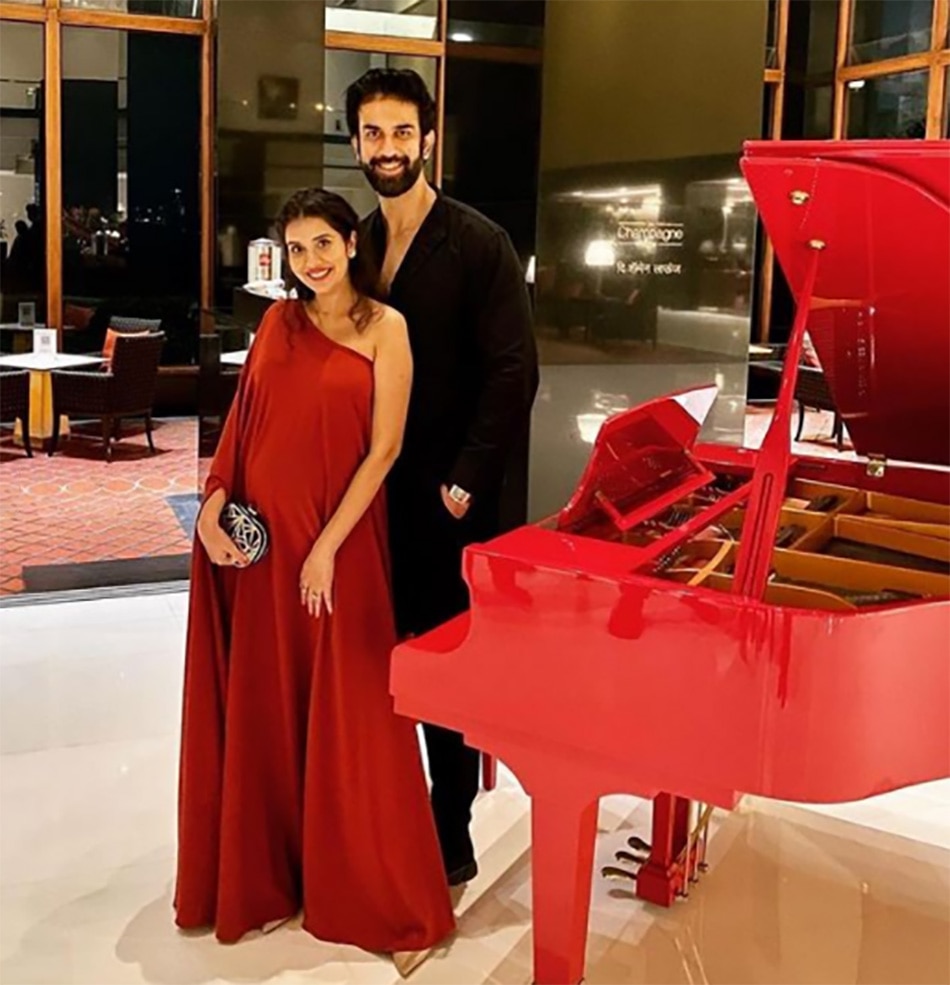 चारु असोपा