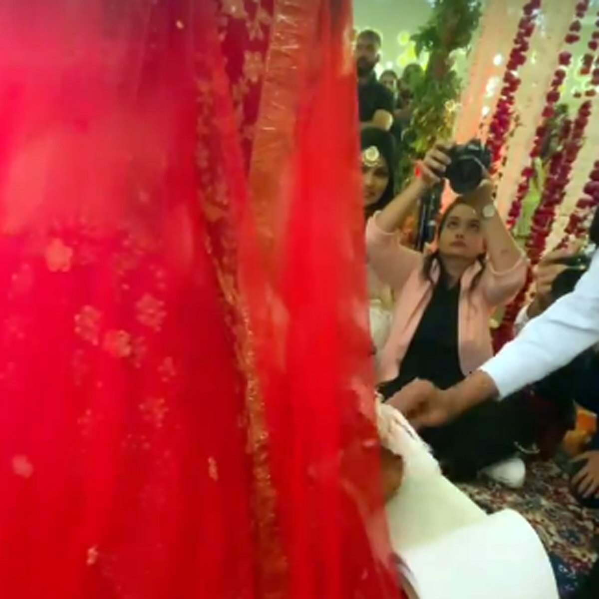 शिरीन मिर्जा 