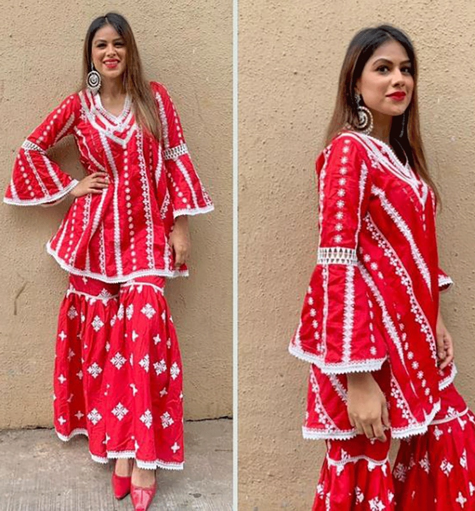 निया शर्मा