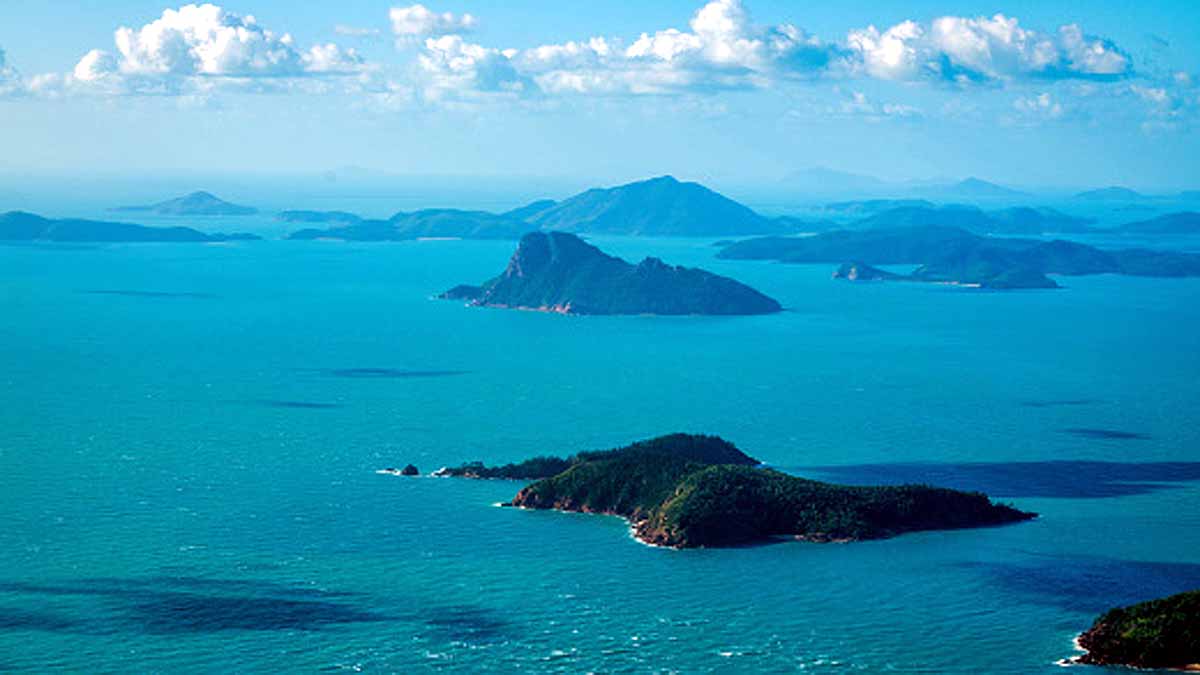 Birth of Undersea Volcano