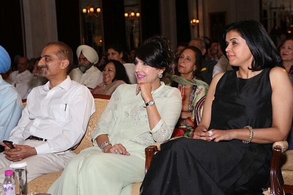 अरूसा आलम