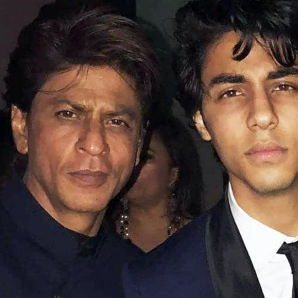 शाहरुख खान-आर्यन खान 