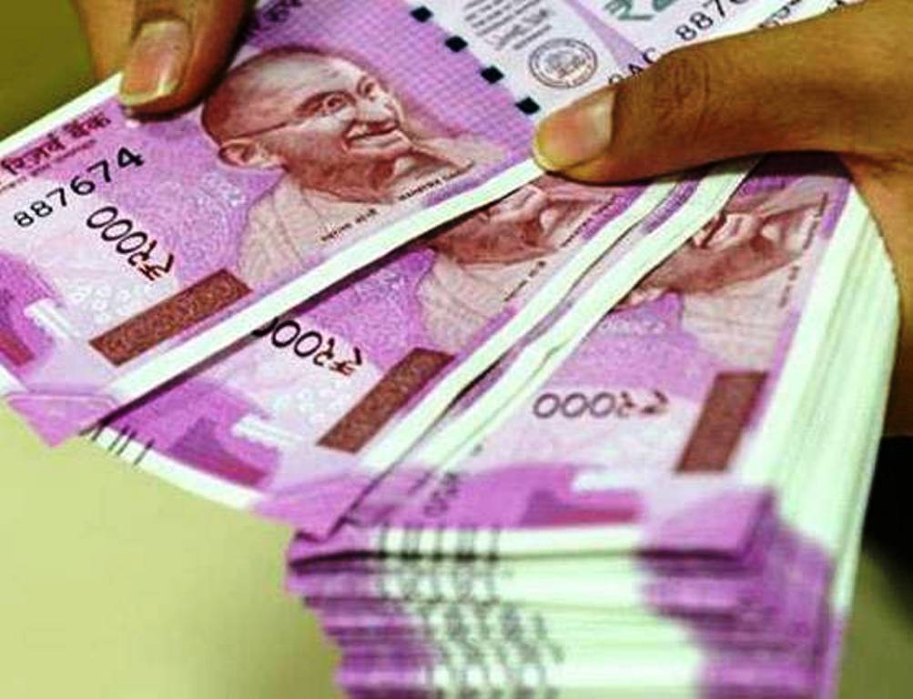 करीब 800%  का रिटर्न 