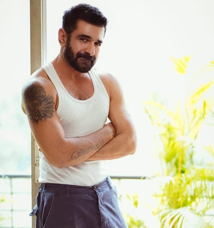 एजाज खान