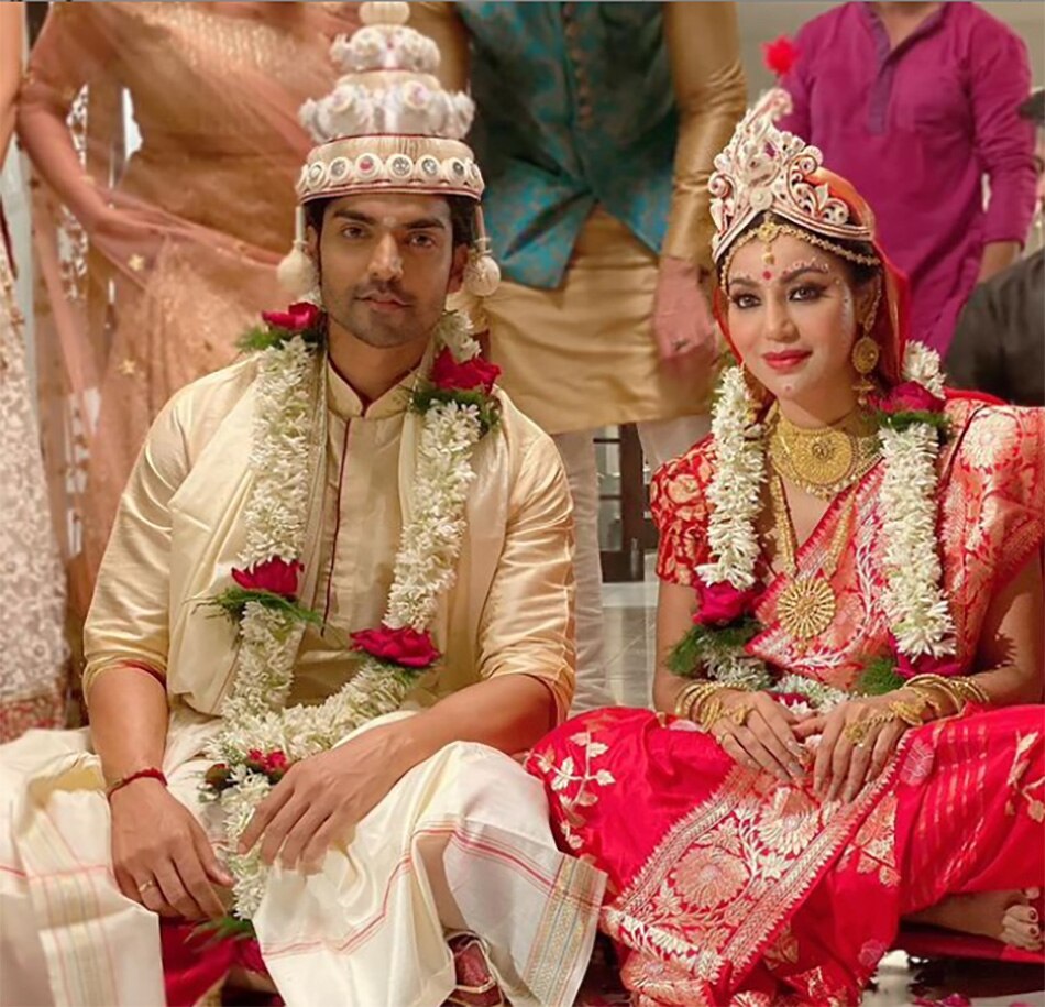  देबिना-गुरमीत  