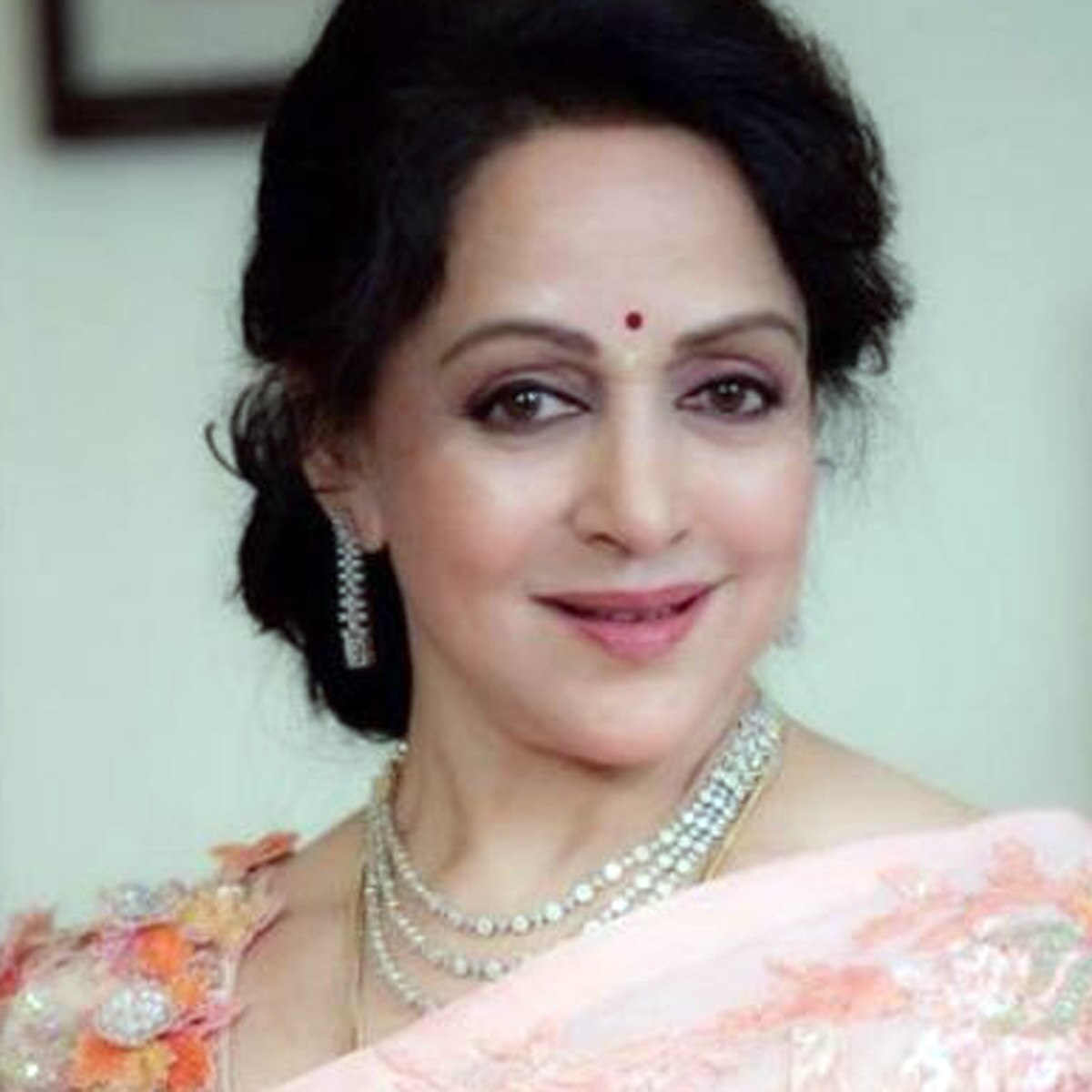 हेमा मालिनी