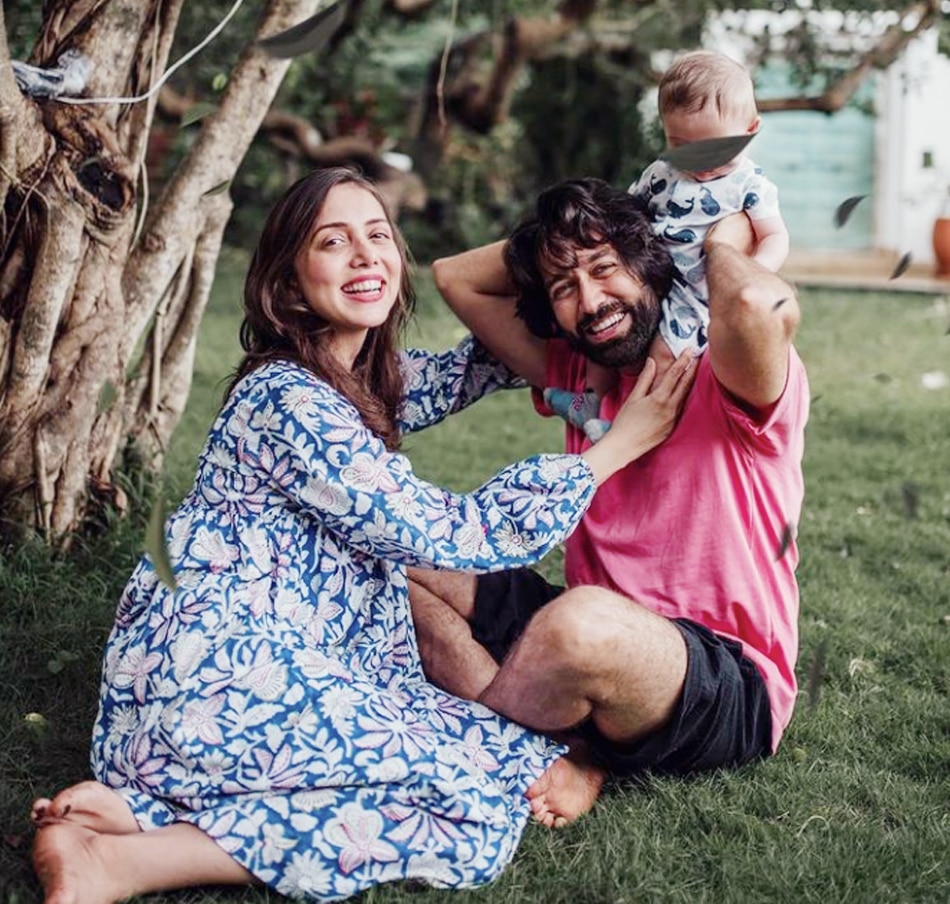 नकुल मेहता-जानकी पारेख-सूफी 