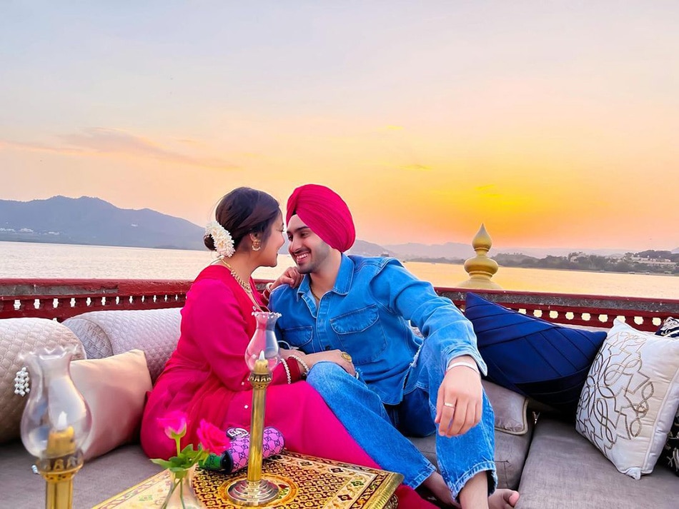 नेहा कक्कड़-रोहनप्रीत सिंह