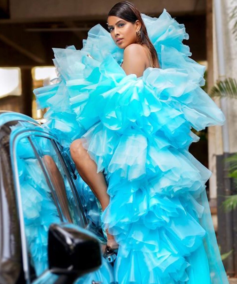 निया शर्मा