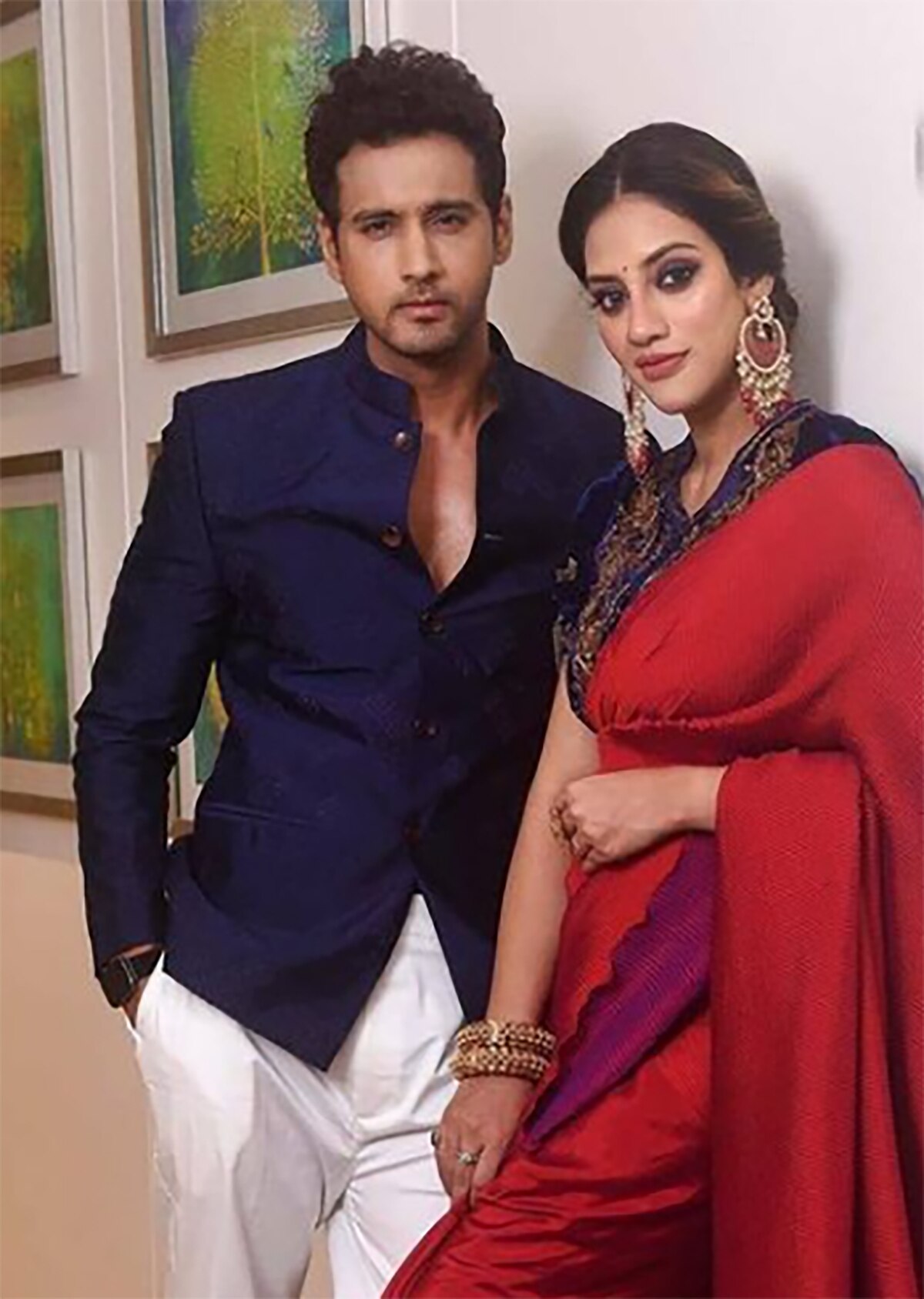 नुसरत जहां, यश दासगुप्ता