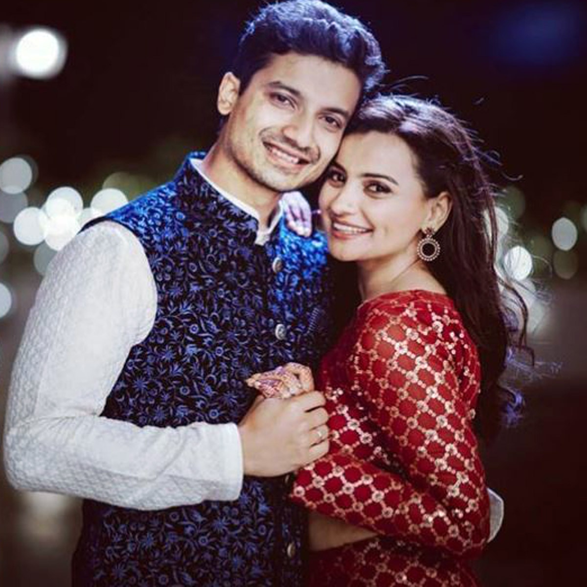 प्रियांशु पेन्युली संग वंदना जोशी