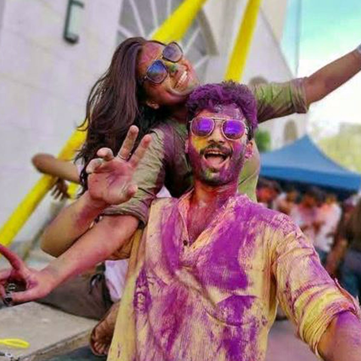 वाइफ वंदना जोशी संग प्रियांशु पेन्युली