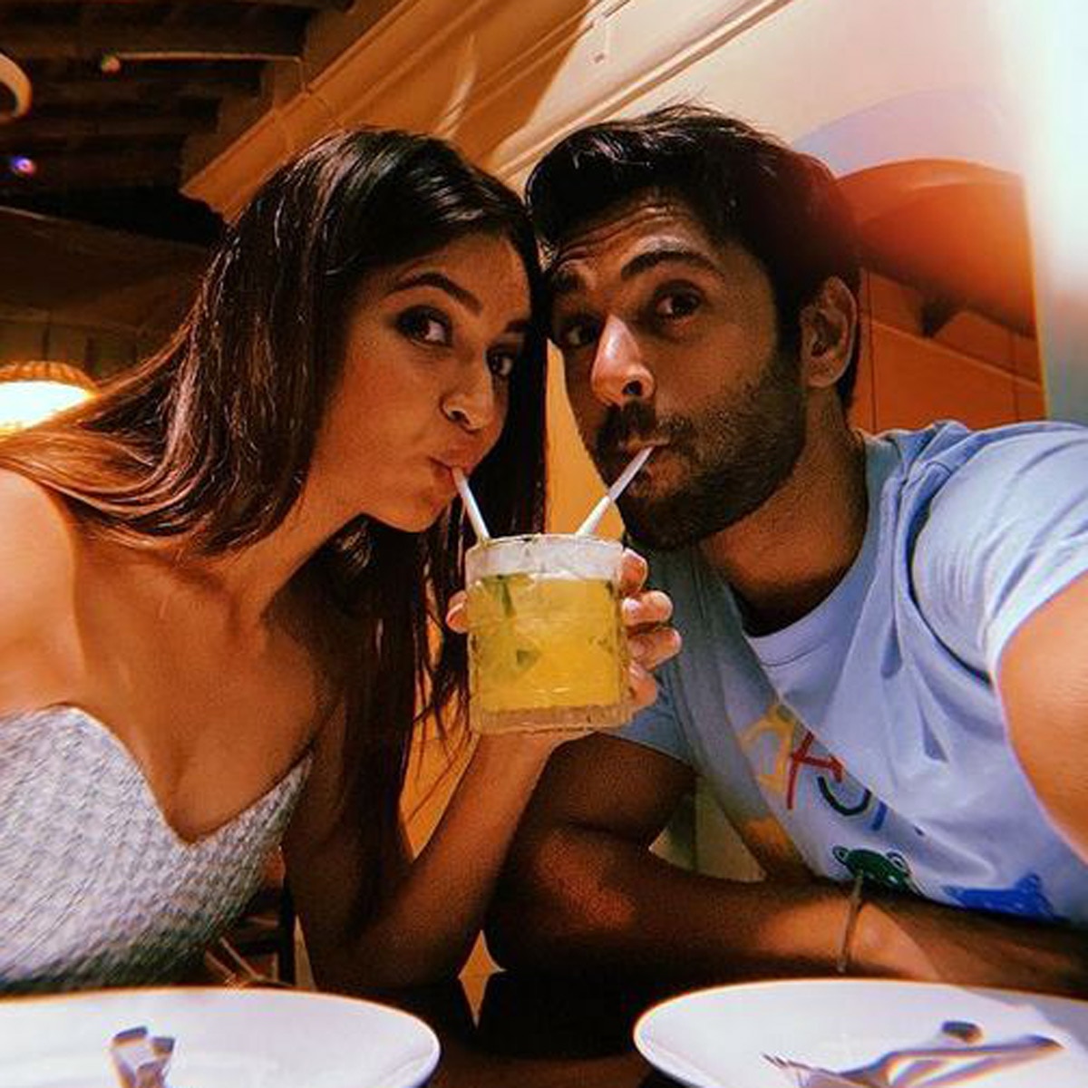 पुलकित संग कृति